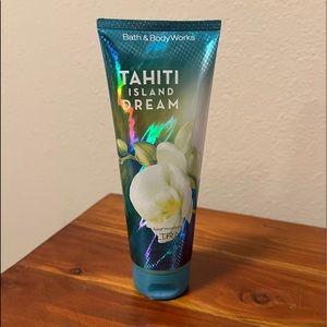 Bath and body works body cream